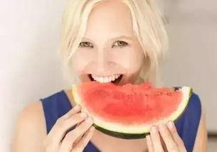 过年吃瓜妇女吃瓜视频在线观看,在线观看笑翻天