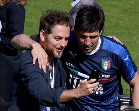 意大利国家队吃瓜视频,揭秘意大利国家队吃瓜背后的故事